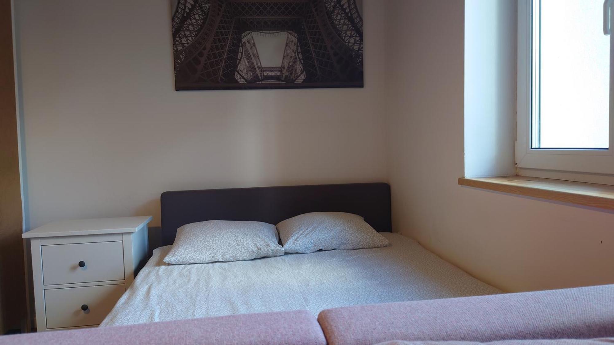 Apartamenty Stonehenge 소스노비크 객실 사진